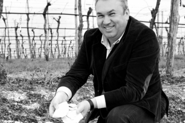 Invited by ReVino, Armando Castagnedi, owner at Tenuta Sant Antonio comes for the first time to Bucharest